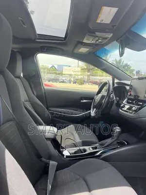 Toyota Corolla SE 2020 Blue