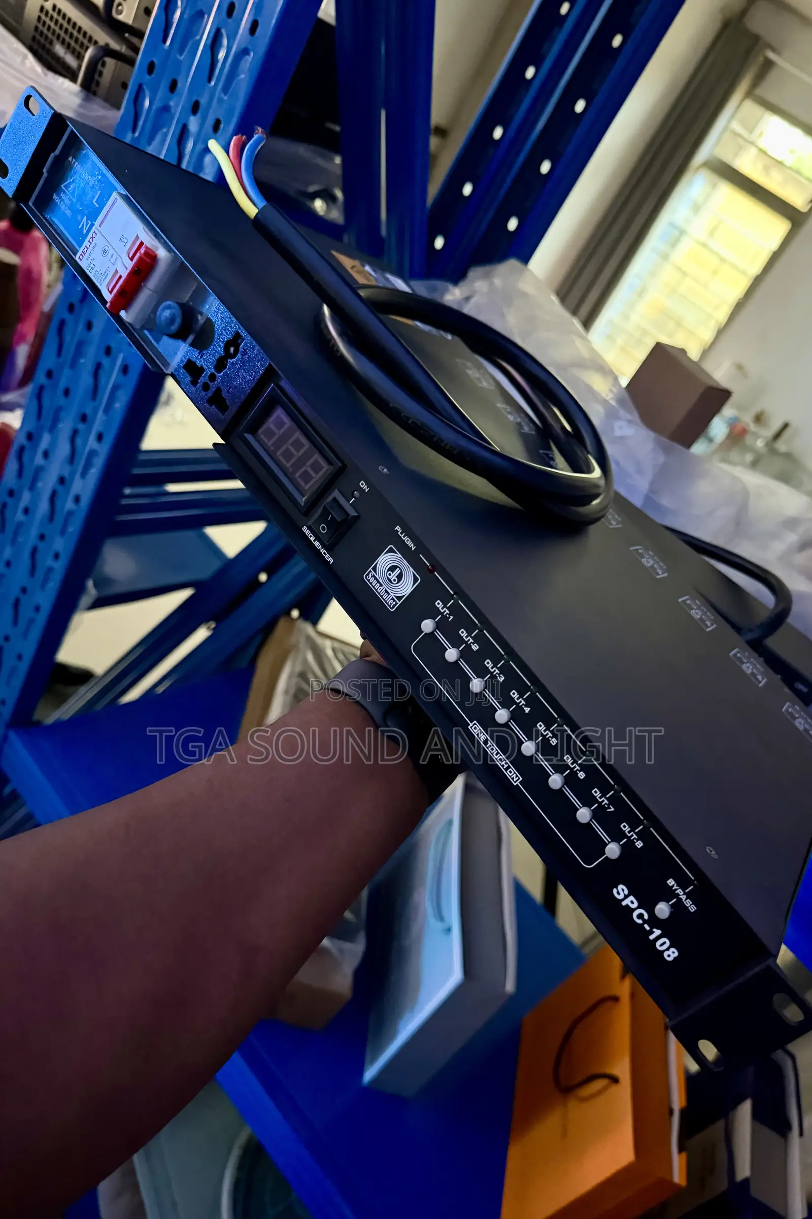 Sound Bullet SPC-108 Power Sequence