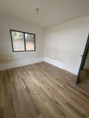 2bdrm Apartment in Lapaz Recourse, Abrantie for rent