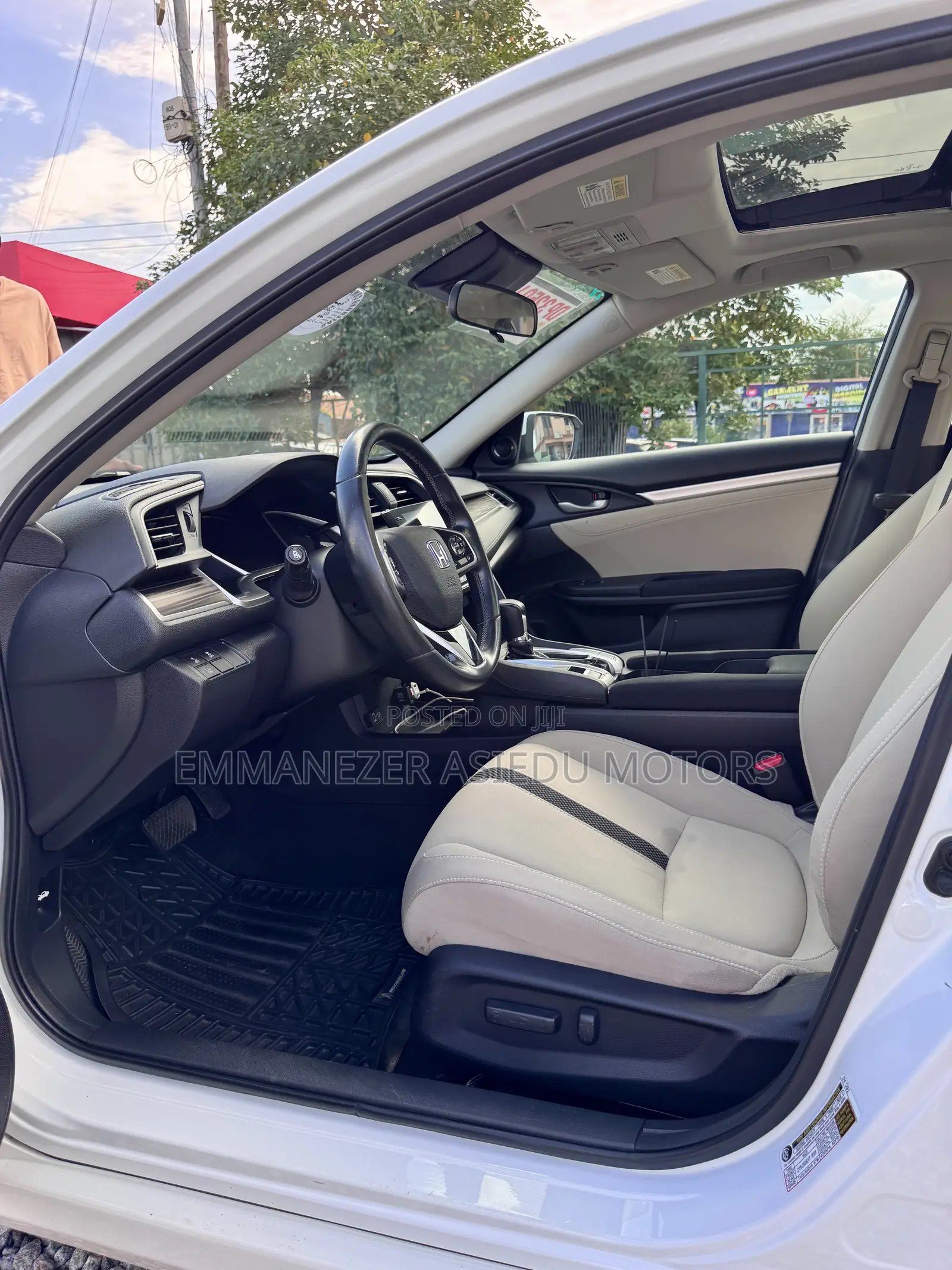 Honda Civic EX Sedan 2019 White