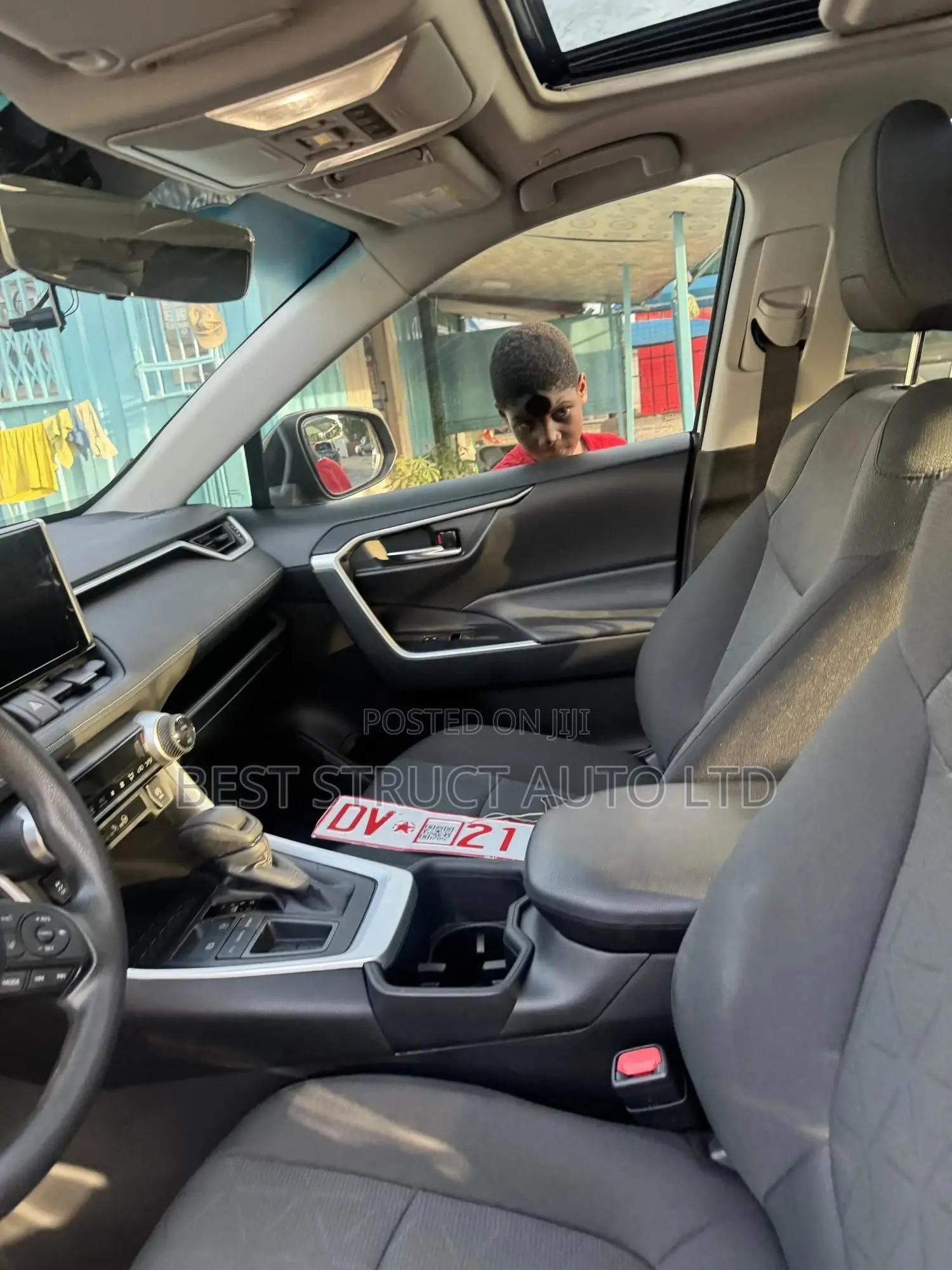 Toyota RAV4 XLE AWD 2024 Gray