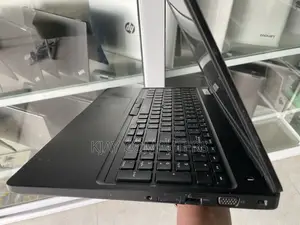 Laptop Dell Latitude 5590 8GB Intel Core i7 SSD 256GB
