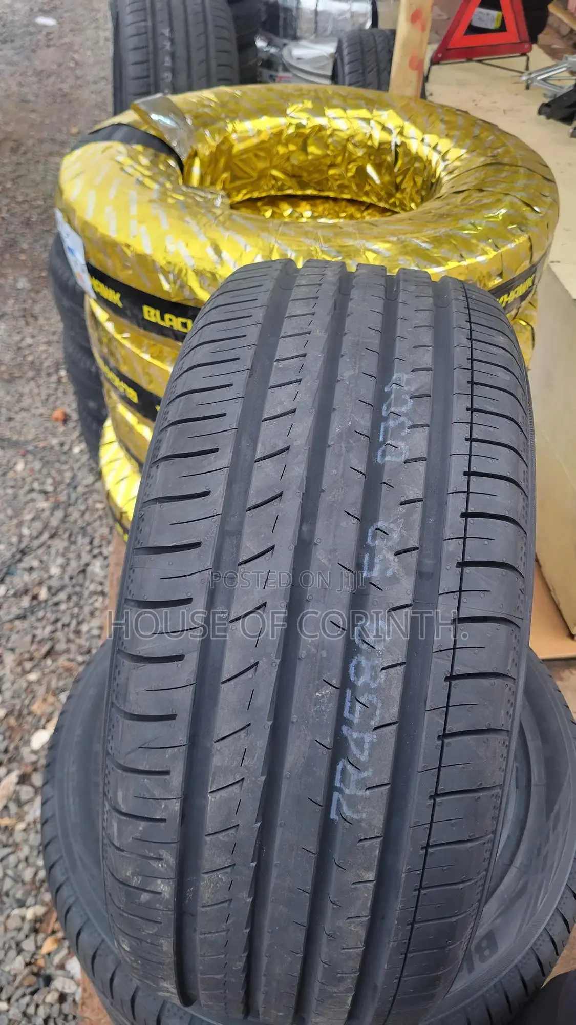 245/45r17 Yokohama Blueearth Gt 99w Ae51
