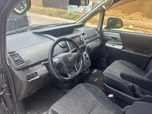 Toyota Voxy 2013 Gray