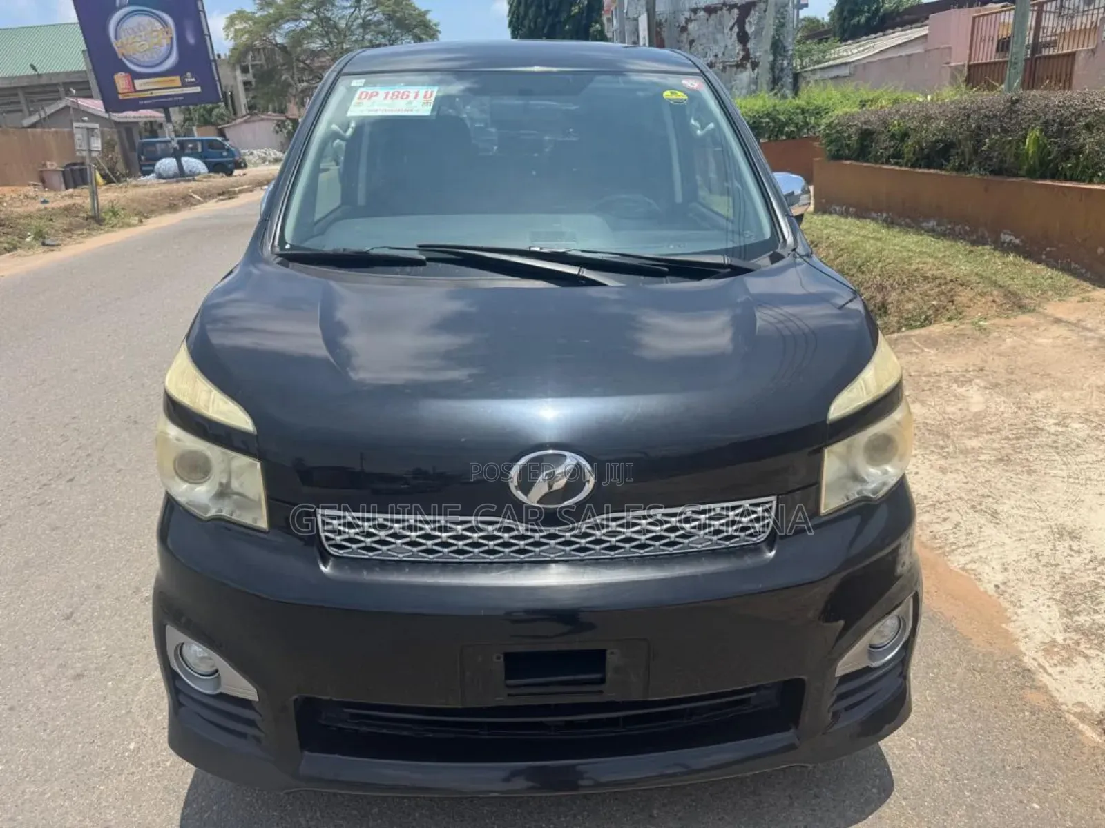 Toyota Voxy 2013 Gray