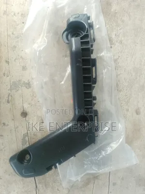 Toyota Corolla Bumper Locker 2017,2018,2019