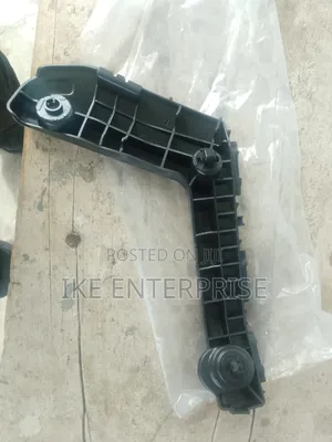 Toyota Corolla Bumper Locker 2017,2018,2019
