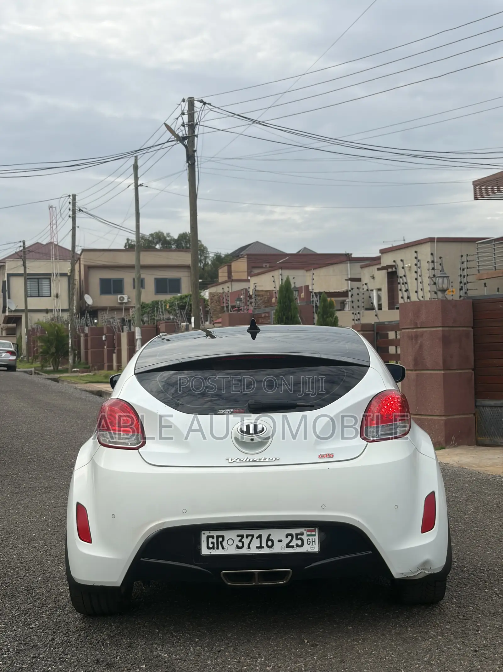 Hyundai Veloster Automatic 2012 White