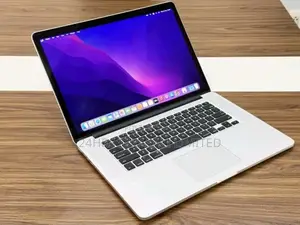 Laptop Apple MacBook Pro 2015 16GB Intel Core i7 SSD 256GB