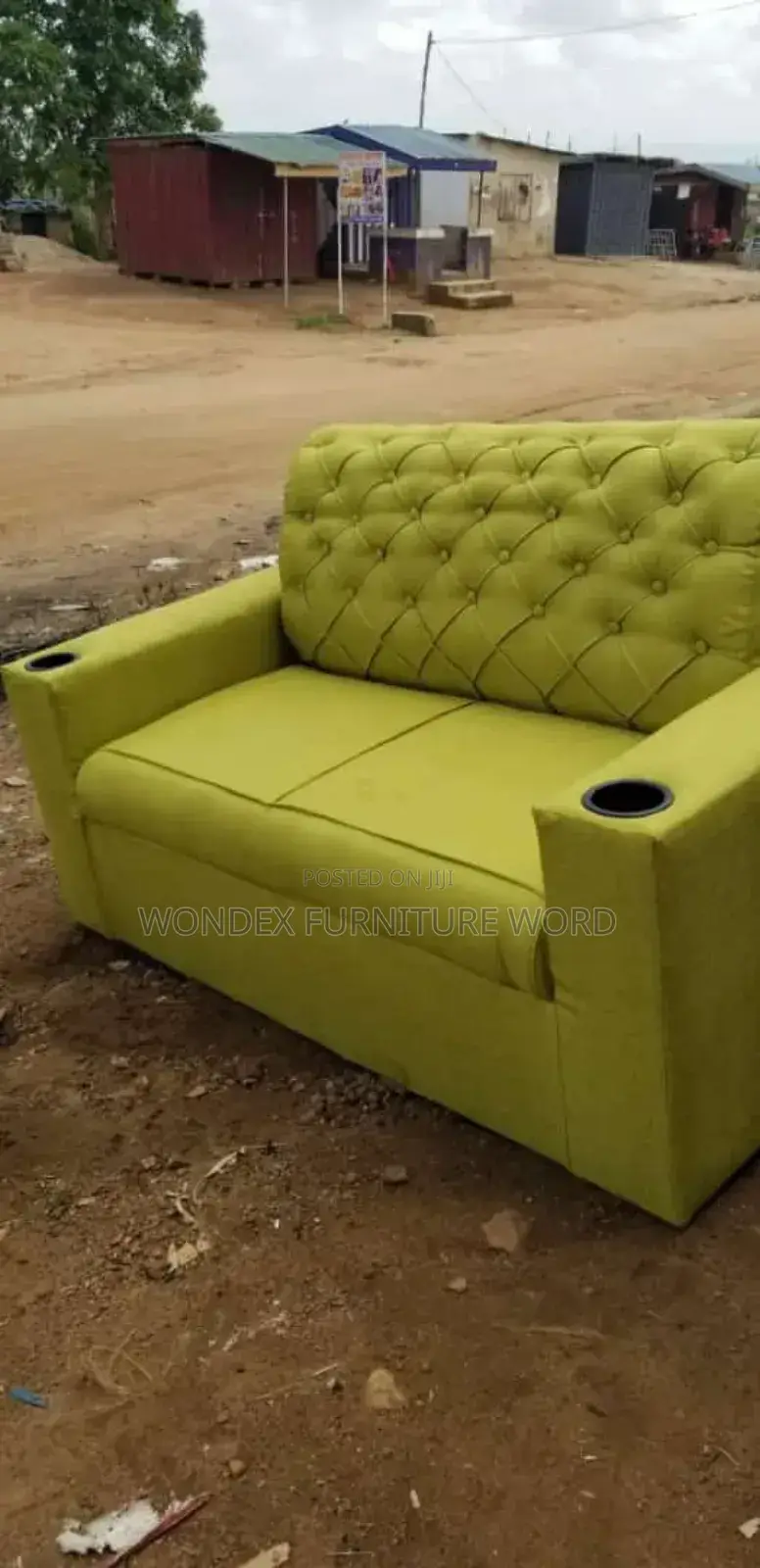 Correct 2 in 1 Sofa