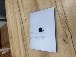 Laptop Apple MacBook Pro 2021 M1 16GB Apple M1 SSD 512GB
