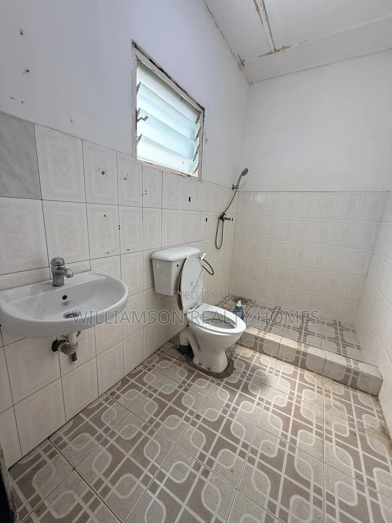 1bdrm Apartment in Kotobabi, Ecobank, Spintex for rent