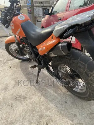 Yamaha 2005 Orange