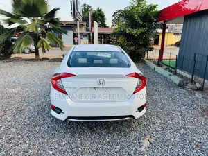 Honda Civic EX Sedan 2019 White
