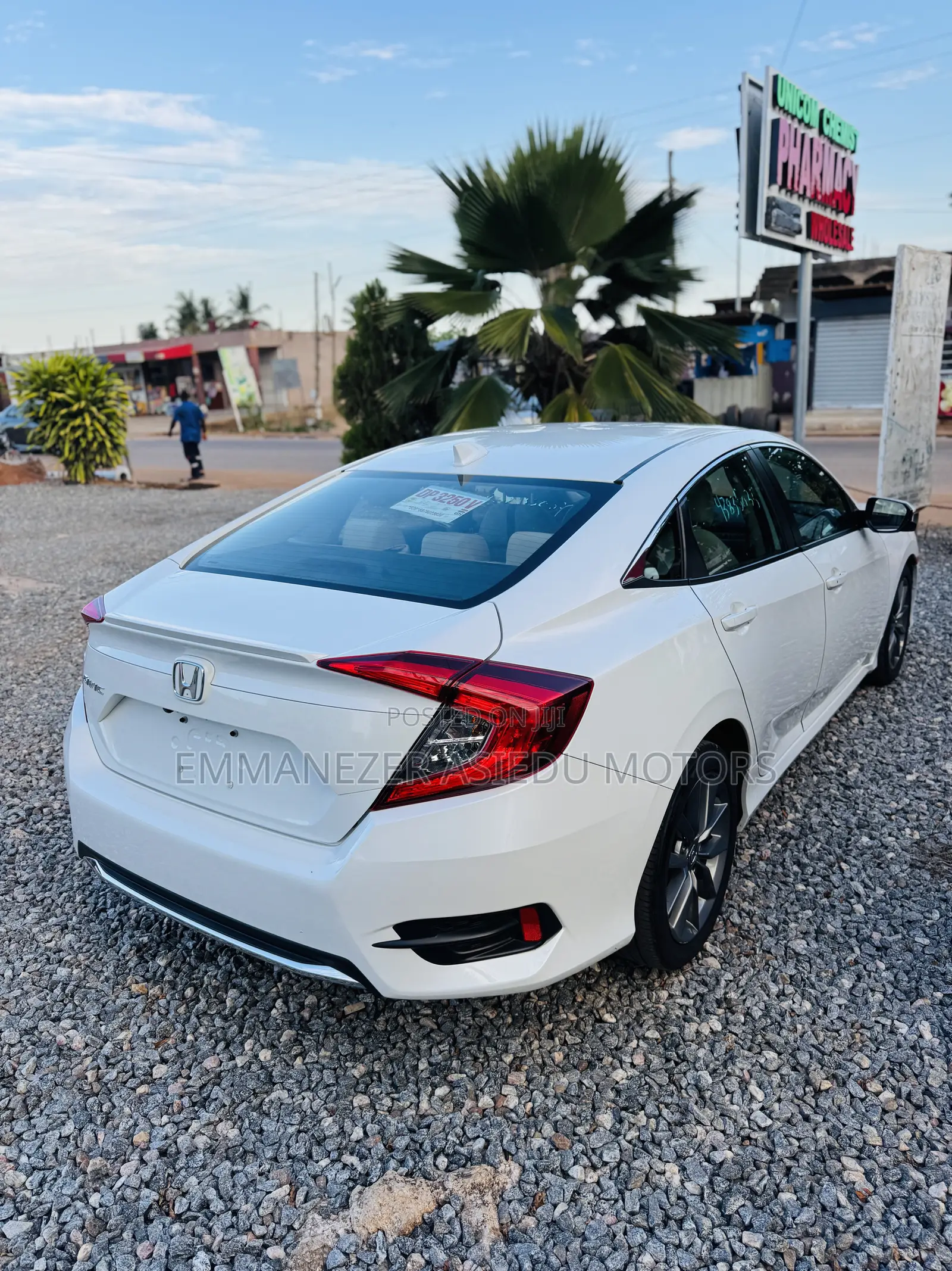 Honda Civic EX Sedan 2019 White