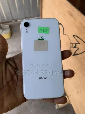 Apple iPhone XR 128 GB White