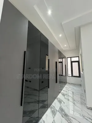 4bdrm Duplex in East Legon Hills, American House for sale