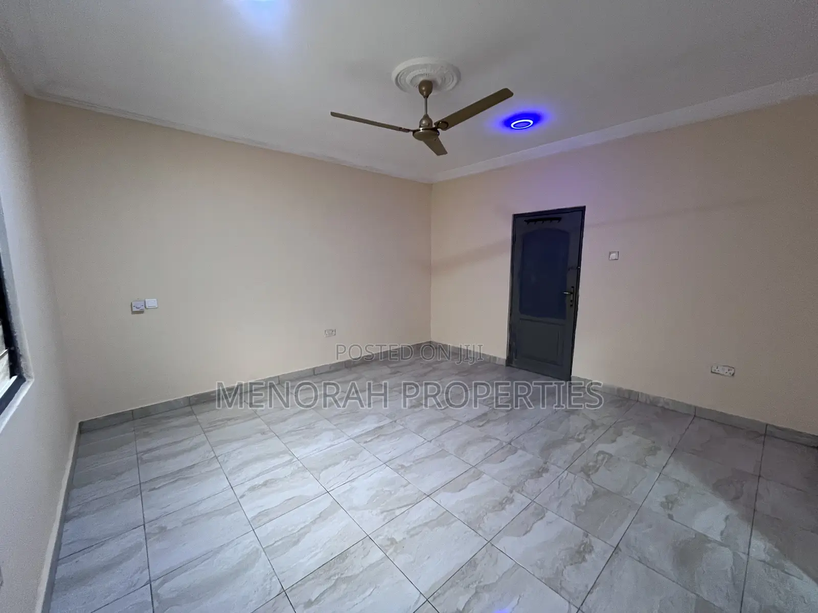 2bdrm Apartment in Adenta Amrahia for rent