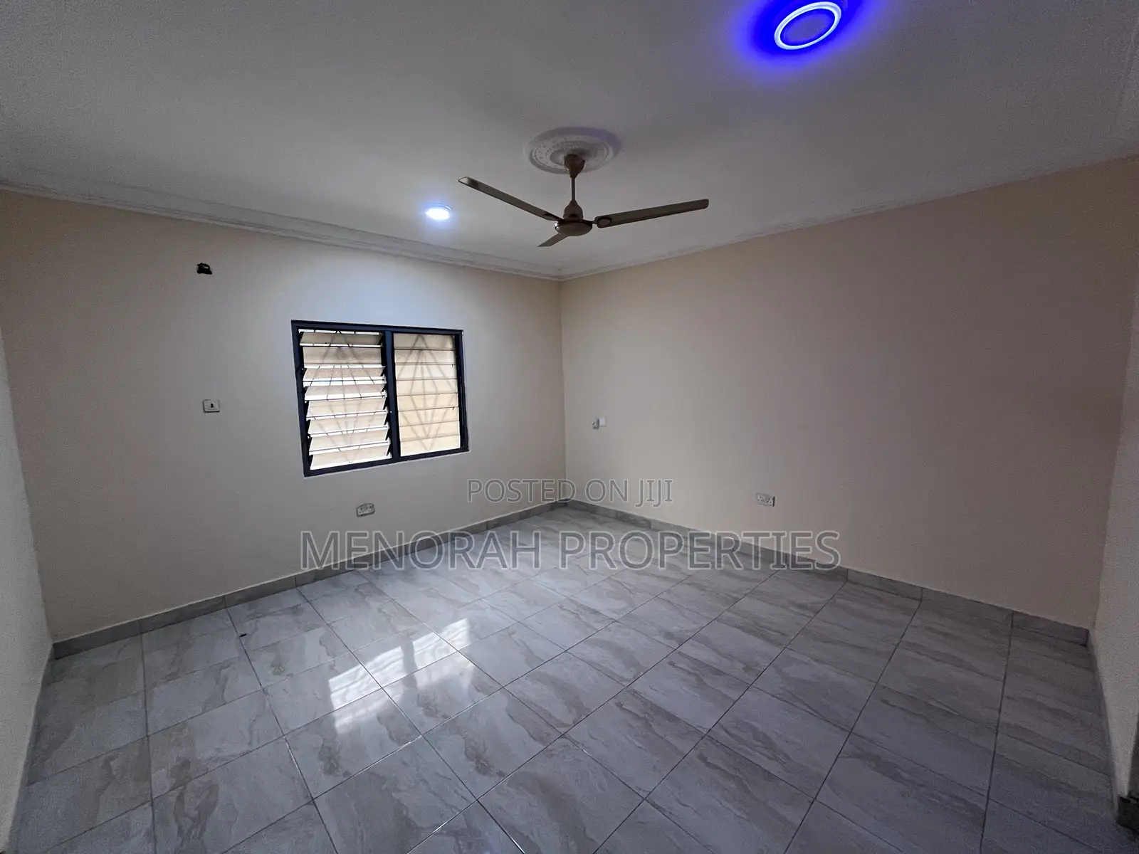 2bdrm Apartment in Adenta Amrahia for rent