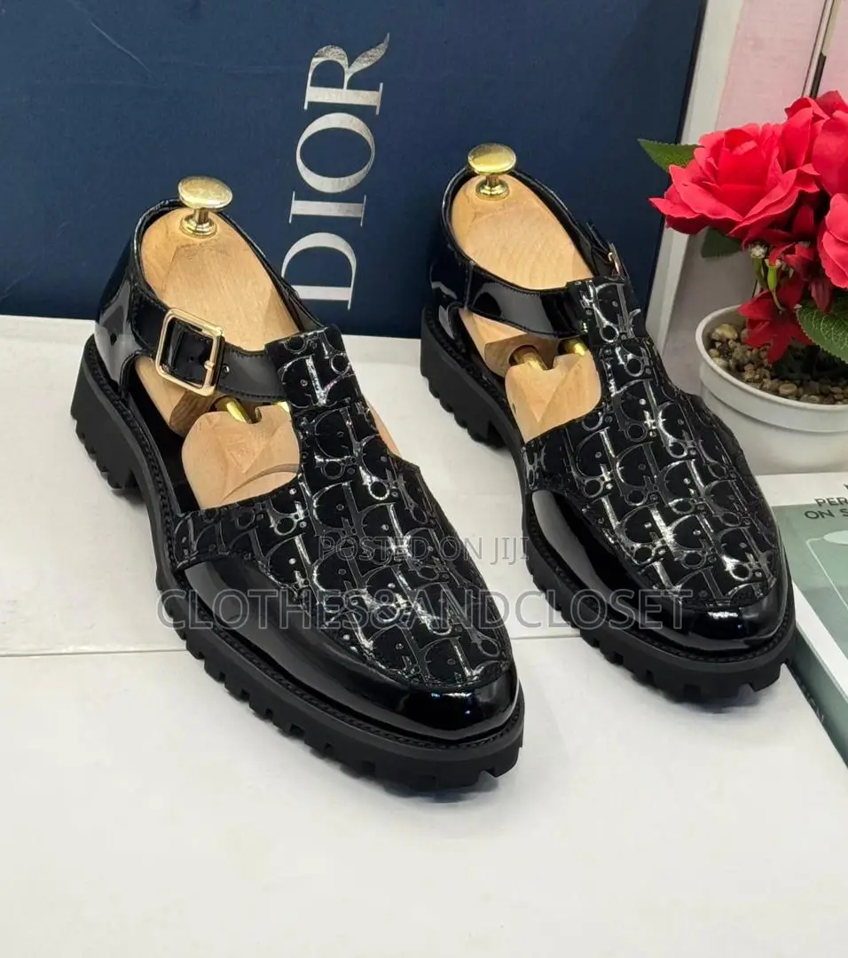 Luxury Cutout Loafers