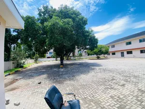 42 Office Rooms Space for Rent at Airport Residentials