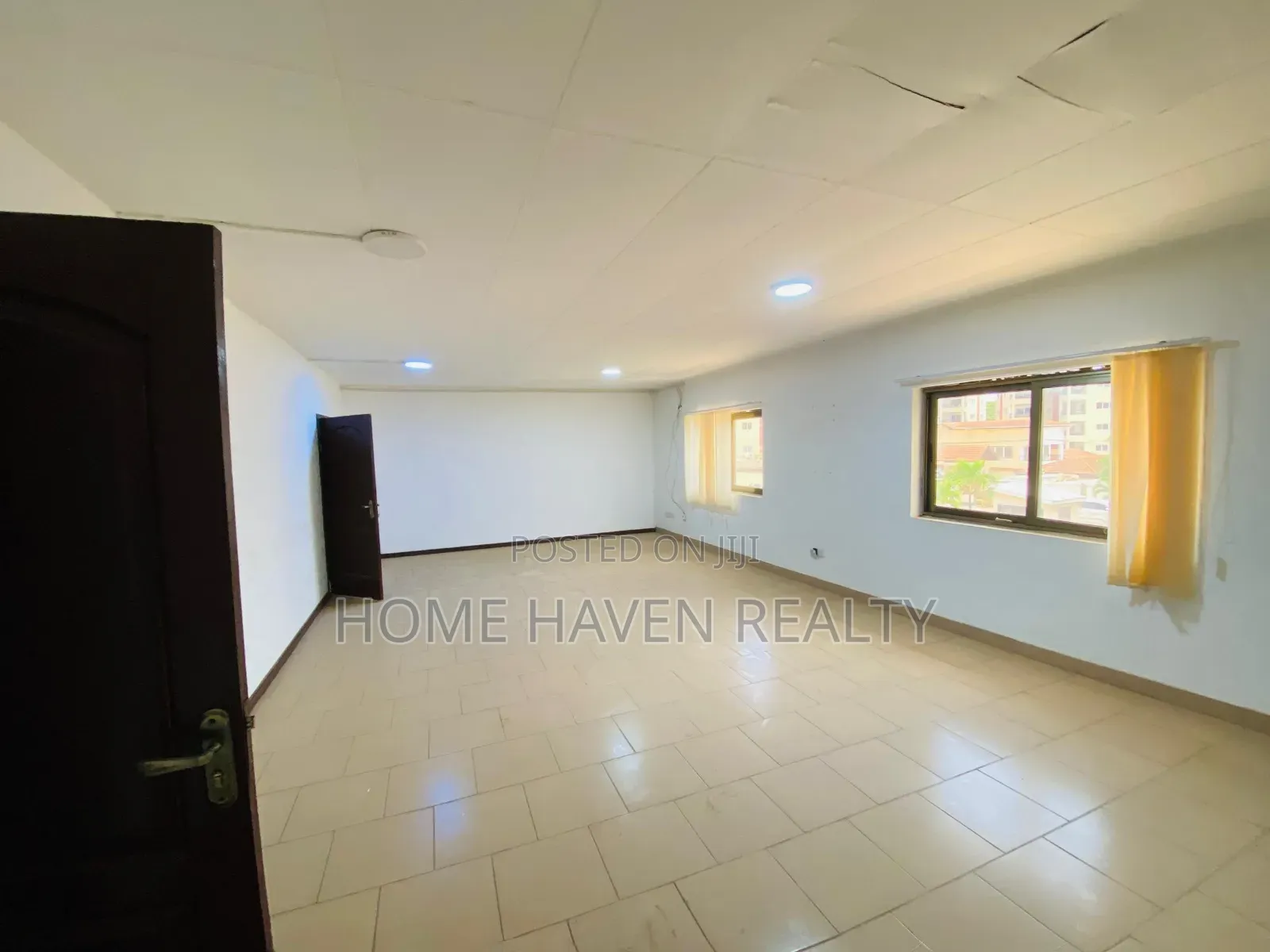42 Office Rooms Space for Rent at Airport Residentials