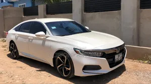 Honda Accord Sport (1.5L 4cyl Turbo CVT) 2019 White