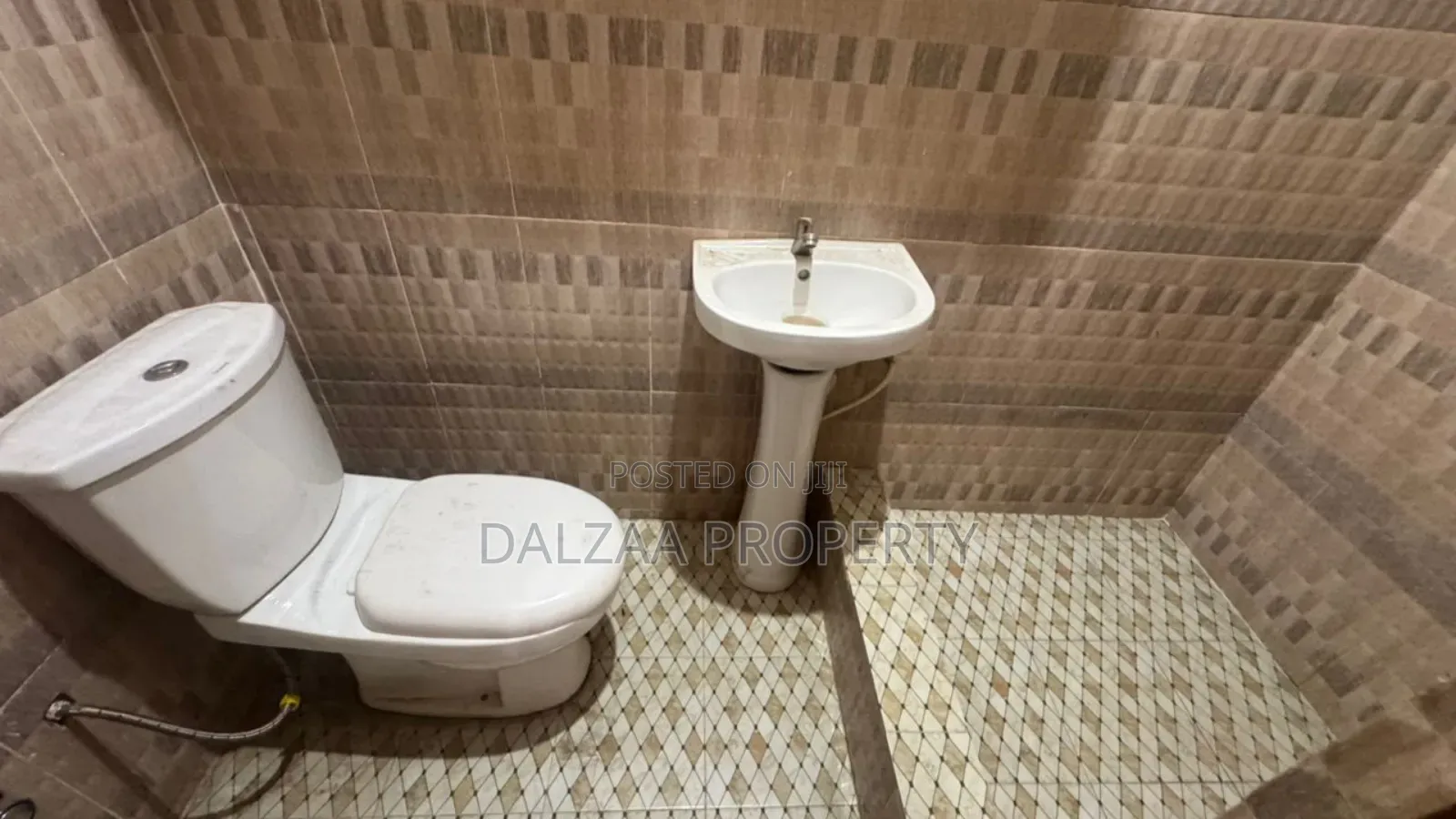 3bdrm Apartment in Spintex for rent