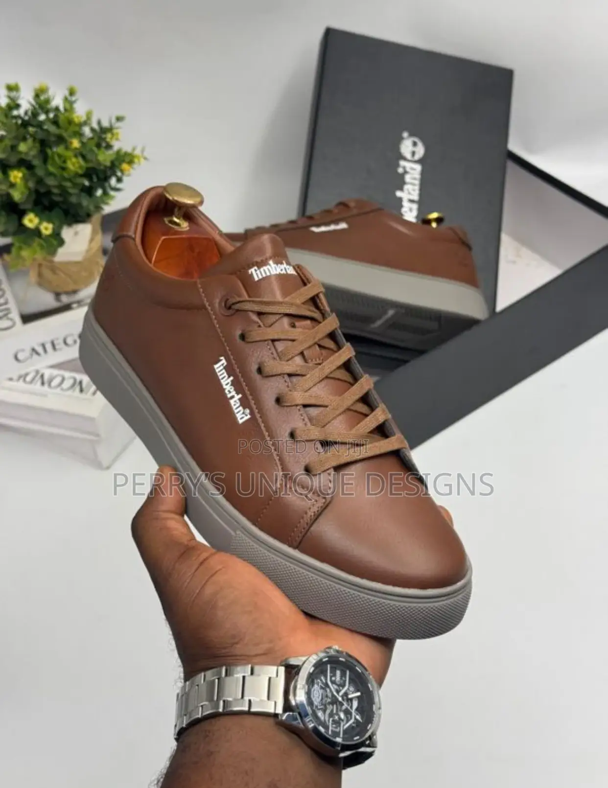 Urbancraft Classic Leather Sneakers