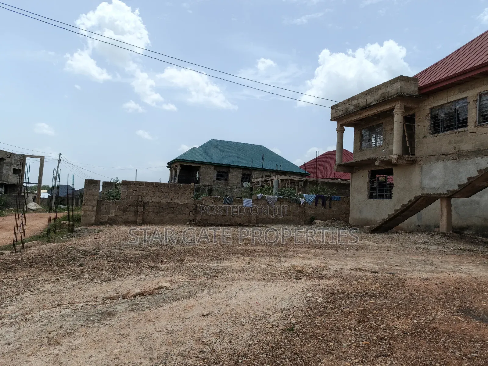 13bdrm House in Buoho Sasa, Kumasi Metropolitan for sale