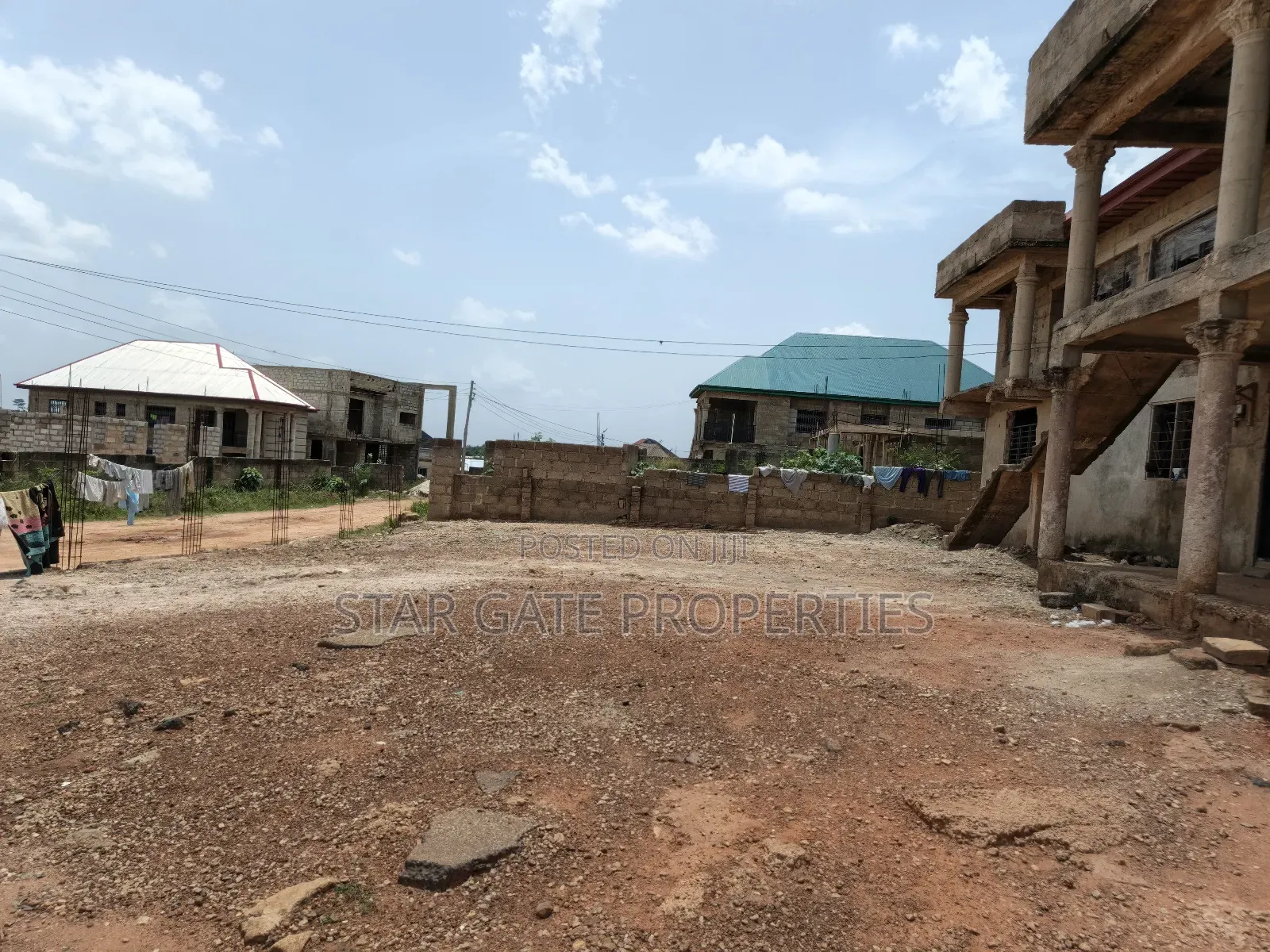 13bdrm House in Buoho Sasa, Kumasi Metropolitan for sale