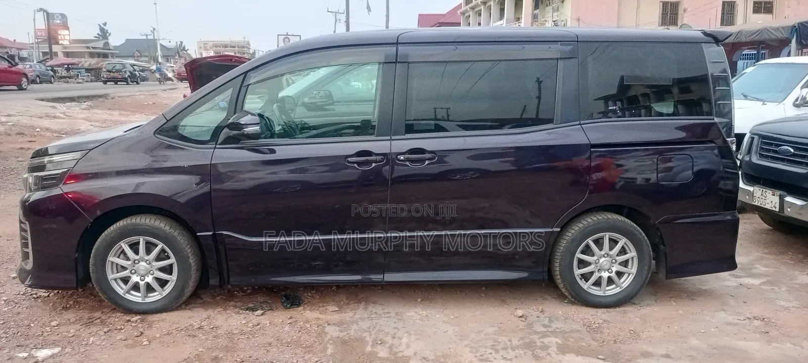 Toyota Voxy 2018 Black