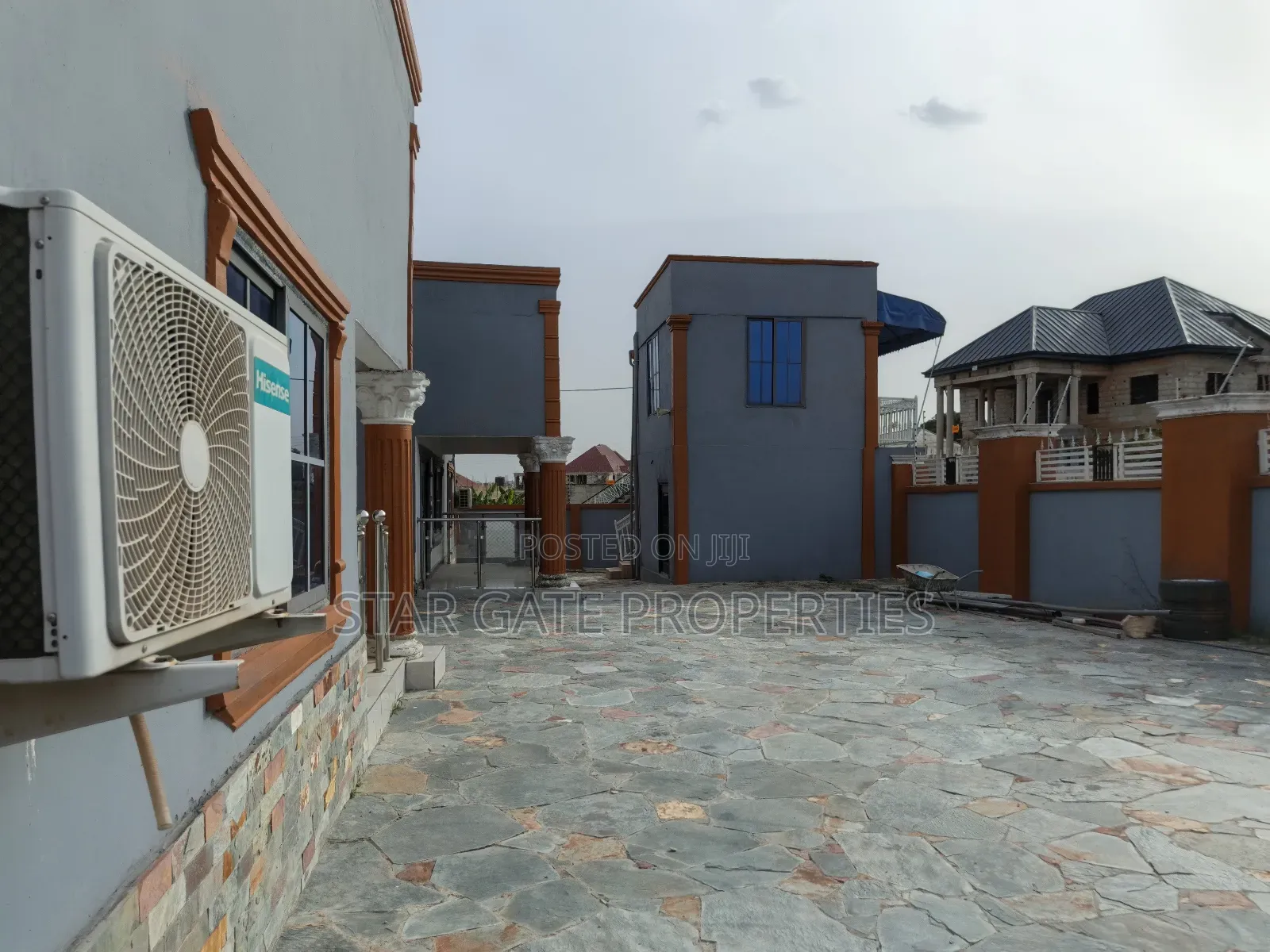 6bdrm House in Atimatim Maase, Kumasi Metropolitan for sale