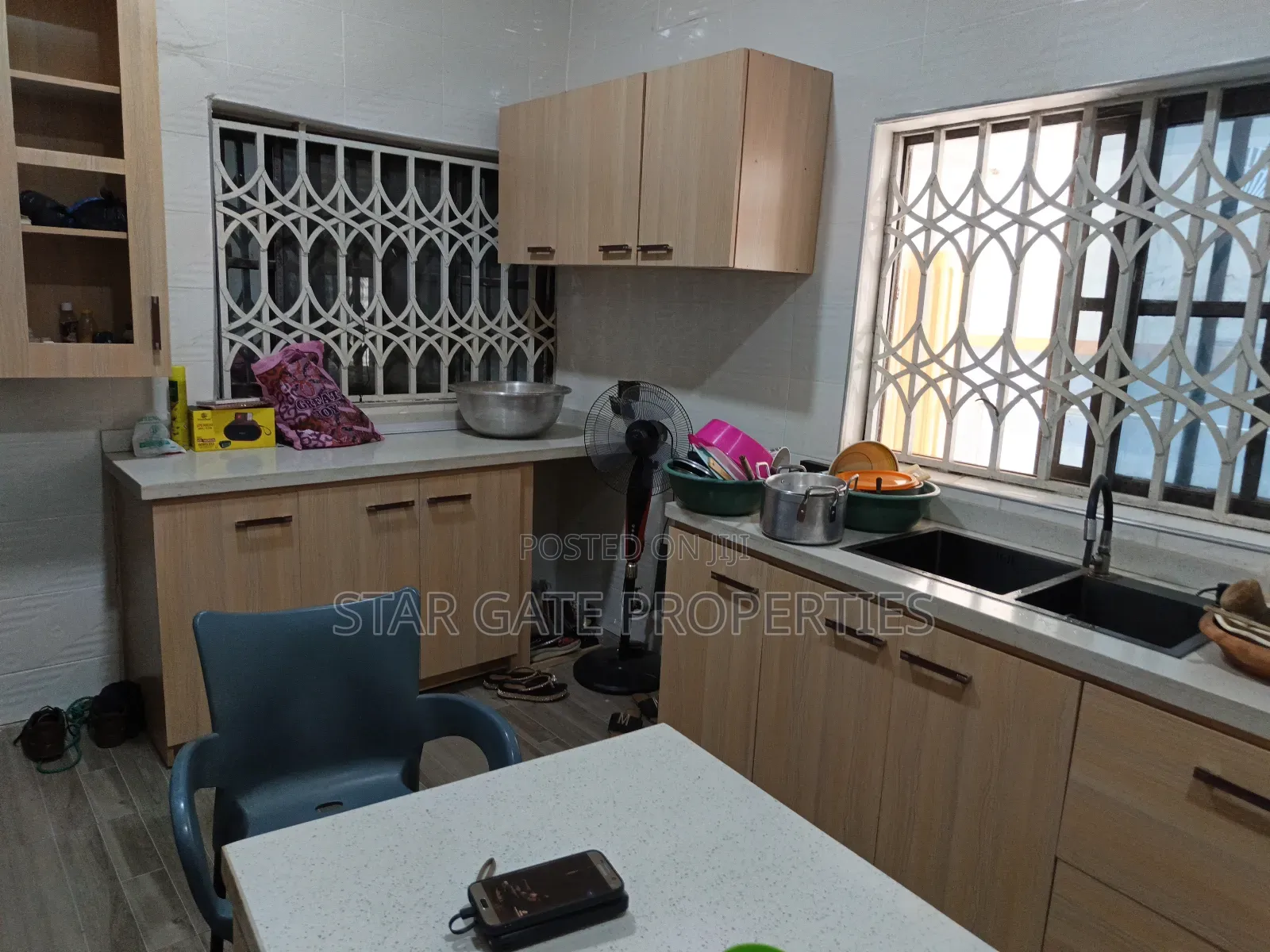 6bdrm House in Atimatim Maase, Kumasi Metropolitan for sale