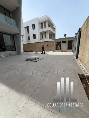 6bdrm House in Airport Residential Area for sale