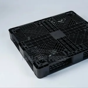 Pallets. Rubber / Plastic Available In ( Sizes / Types / Quantities)
