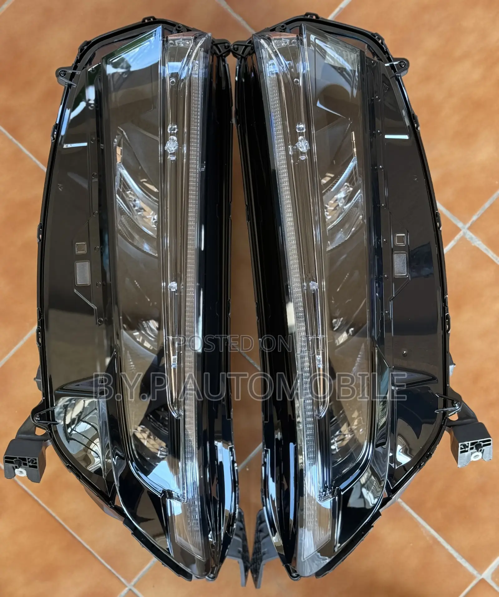 Honda CRV 2024 Headlight