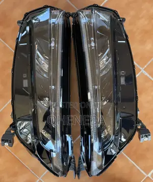 Honda CRV 2024 Headlight