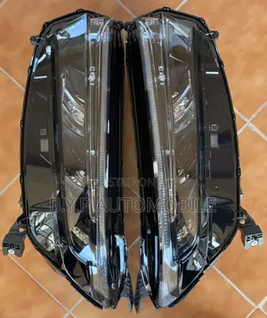 Honda CRV 2024 Headlight