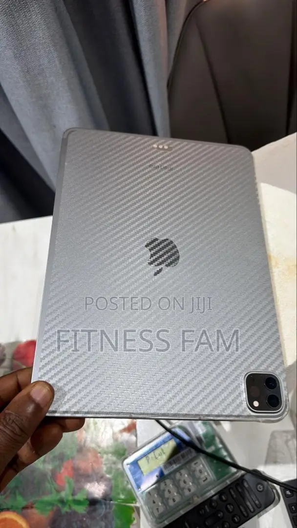 Apple iPad Pro 128 GB Silver