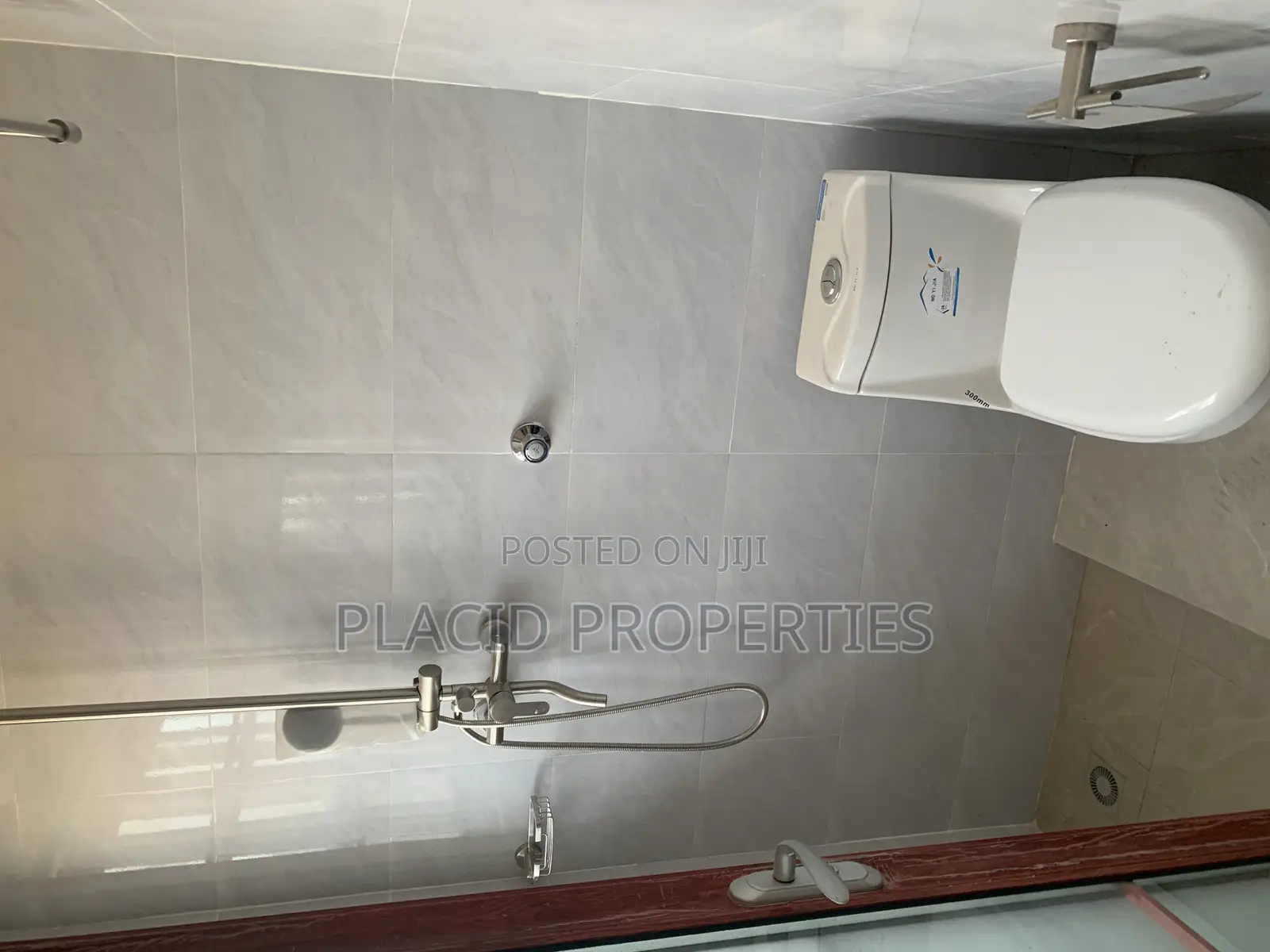 2bdrm Apartment in Ashongman Estate for rent