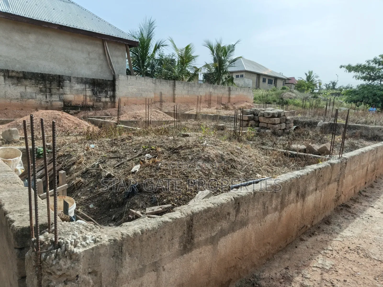 2bdrm House in Atimatim Edwenease, Kumasi Metropolitan for sale