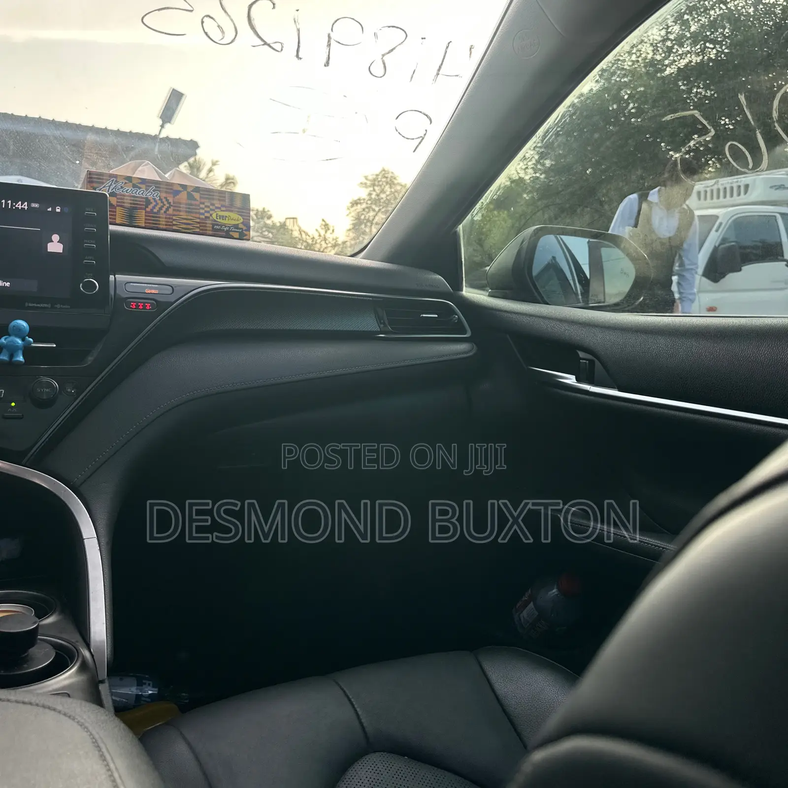 Toyota Camry XSE 2021 Blue