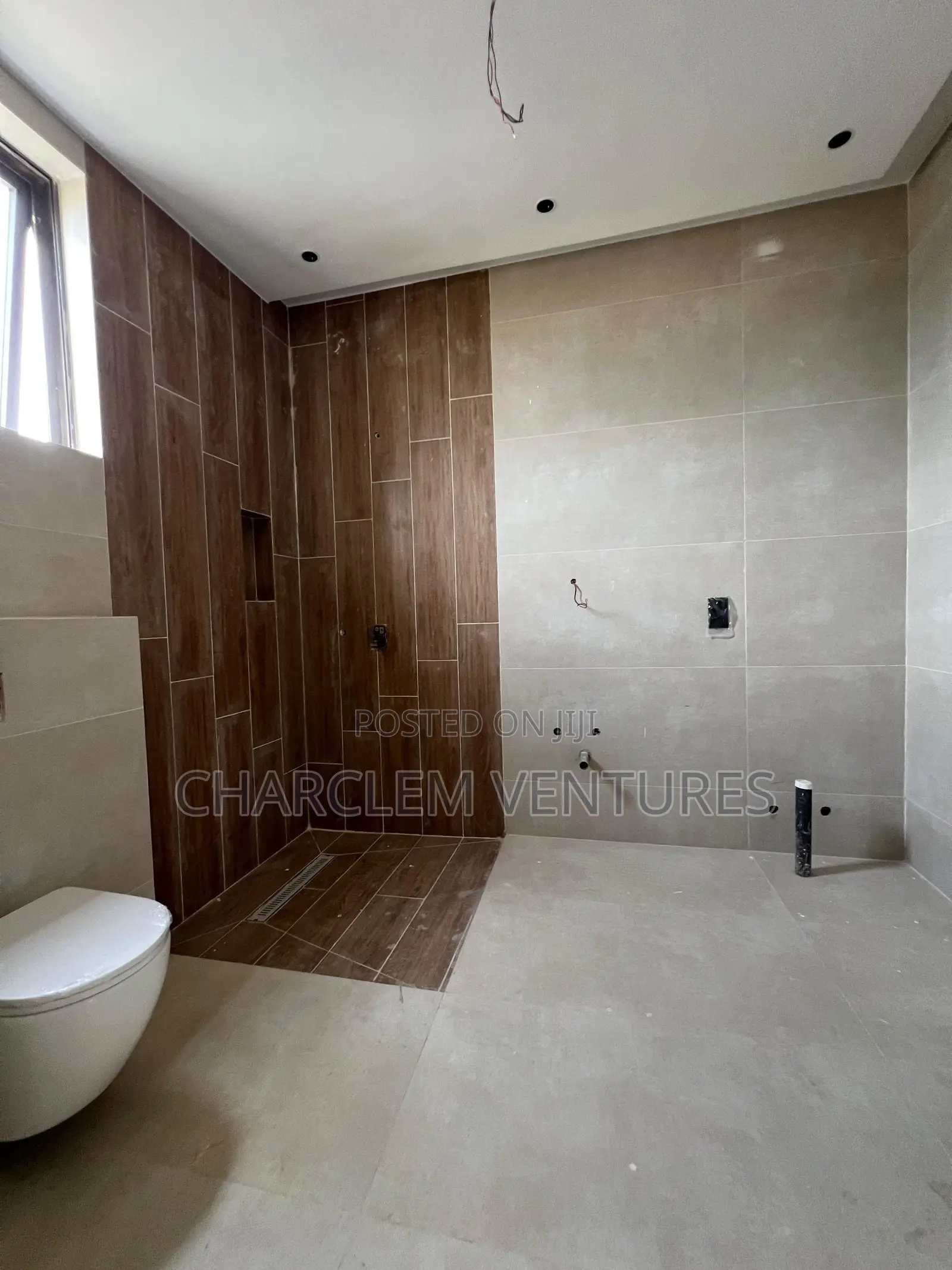 4bdrm House in Charclem Ventures, Accra Metropolitan for sale
