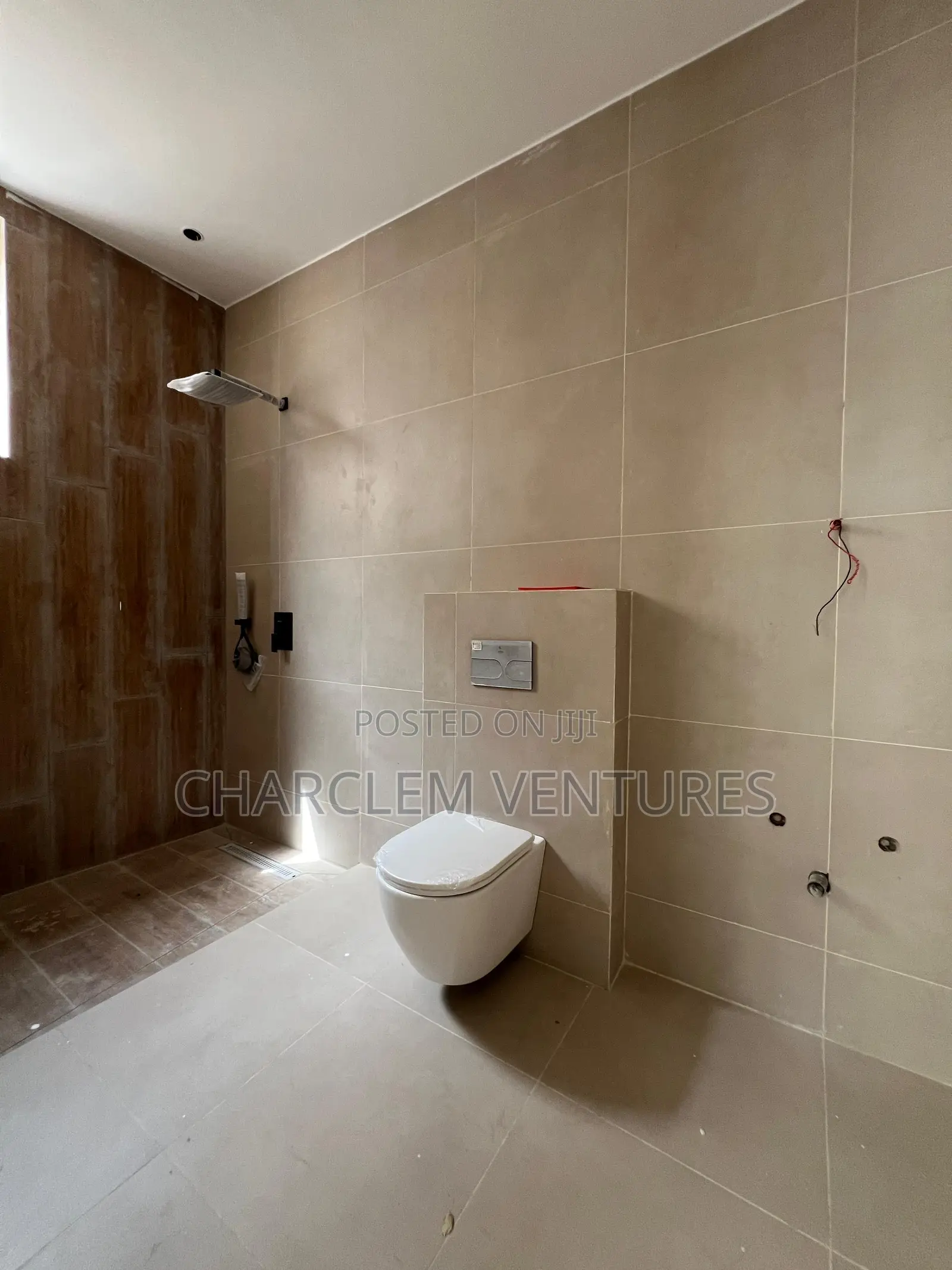 4bdrm House in Charclem Ventures, Accra Metropolitan for sale