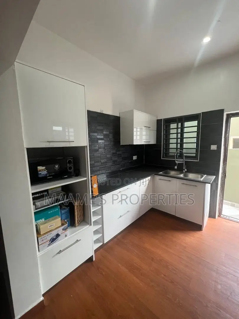 3bdrm House in North Legon for rent