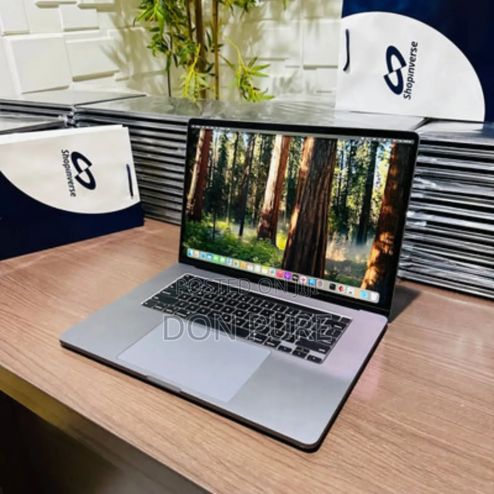 Laptop Apple MacBook Pro 2019 16GB Intel Core i9 SSD 1T