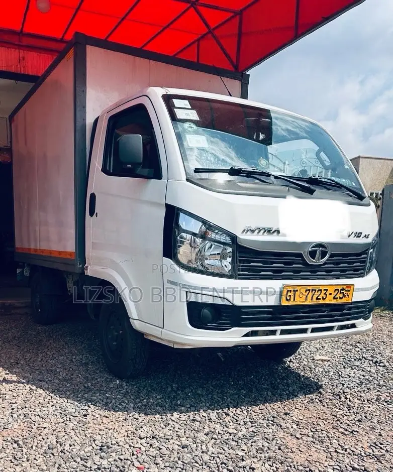 2025 Tata Intra V10 (Comes With Container, A.C and Bluetooth) for Sale