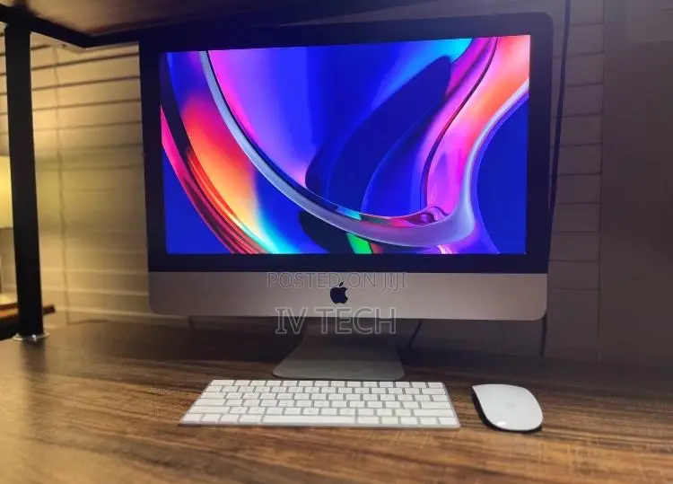 Desktop Computer Apple iMac 8GB Intel Core i3 HDD 1T