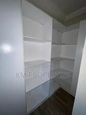 Furnished 3bdrm Duplex in West Legon for rent